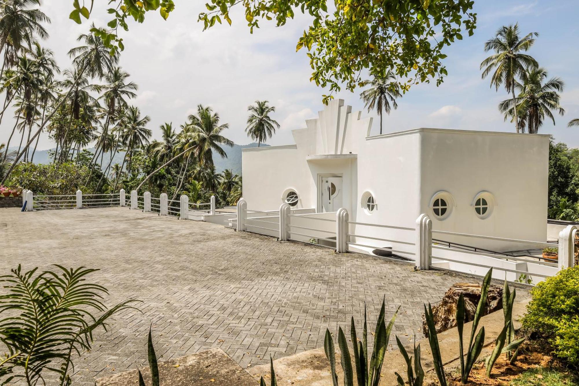 The Flame Tree Estate & Hotel كاندي الغرفة الصورة