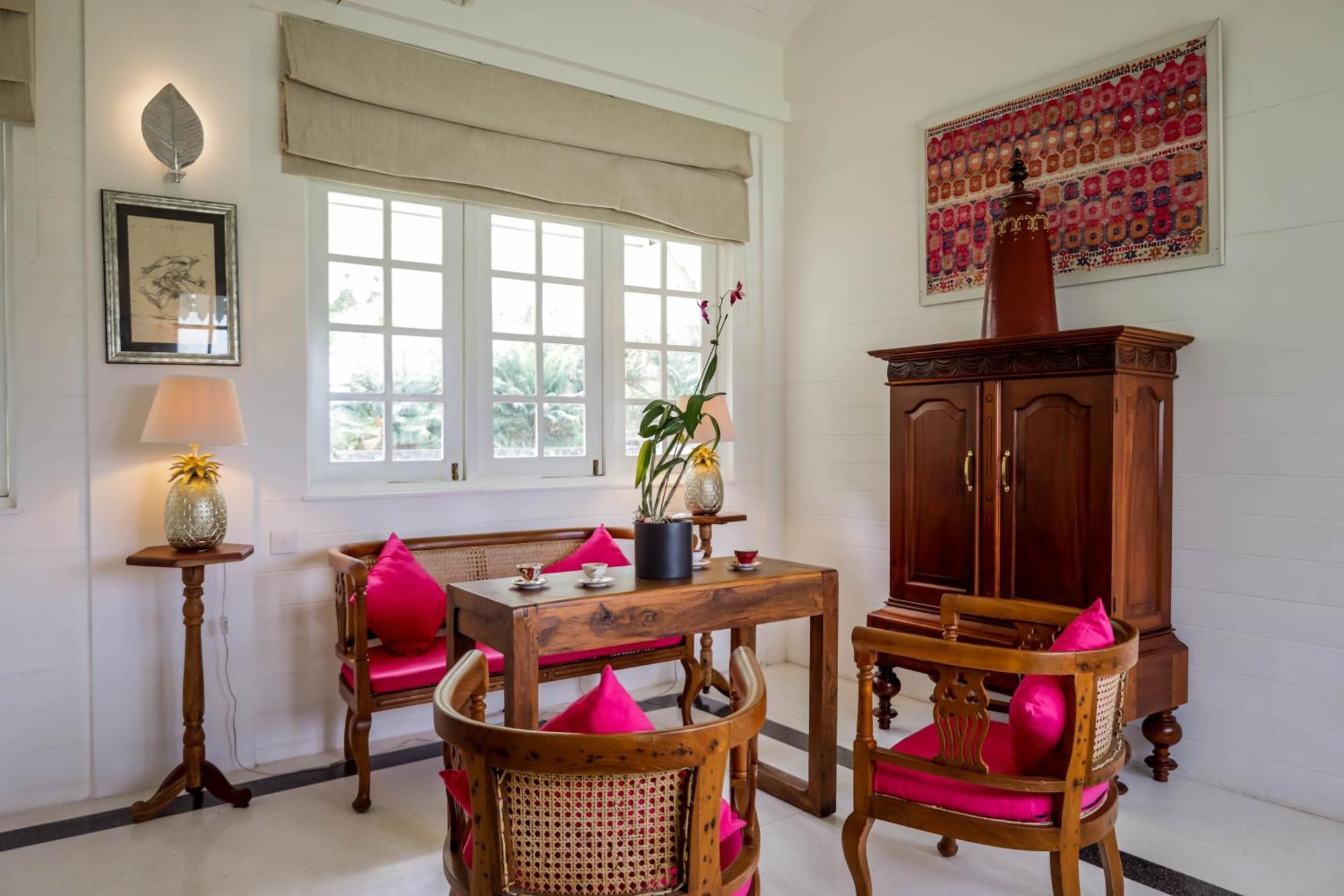 The Flame Tree Estate & Hotel كاندي الغرفة الصورة